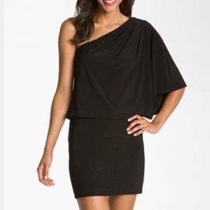 Jessica Simpson sz small draped one shoulder black dress